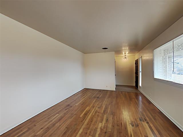 Foto del edificio - 5817 Whitman Ave