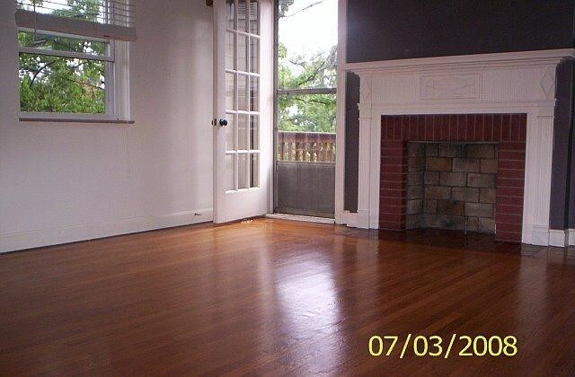 Building Photo - 2419 Homestead Pl