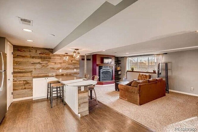 Downstairs common area - 8332 Yarrow Ct