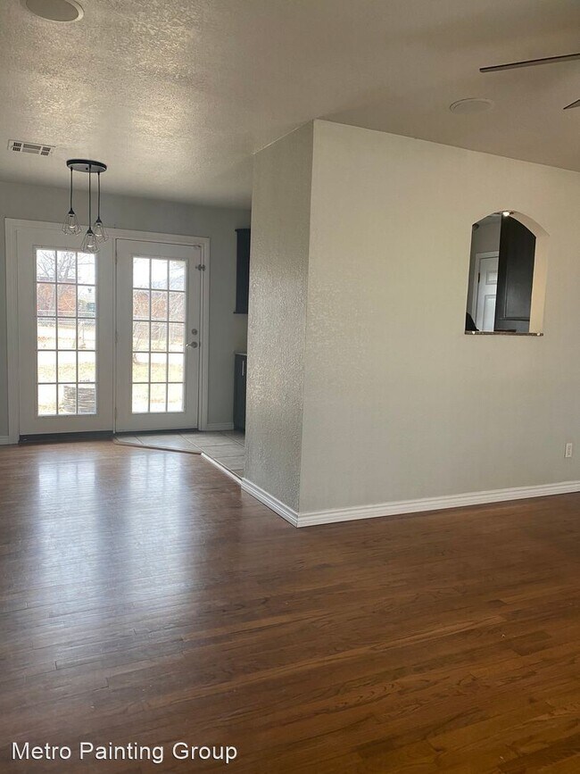 Foto del edificio - 3 br, 1.5 bath House - 3804 NW Columbia
