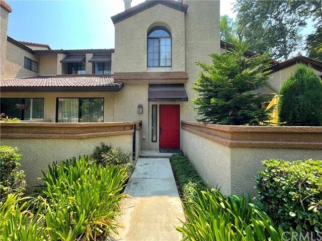 Building Photo - 4 Saddlewood Ln