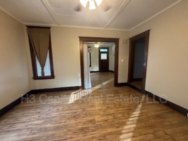 Foto del edificio - 106 W Morris St