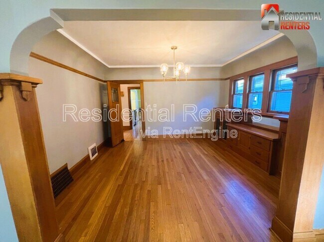 Foto del edificio - 2372 N 61st St