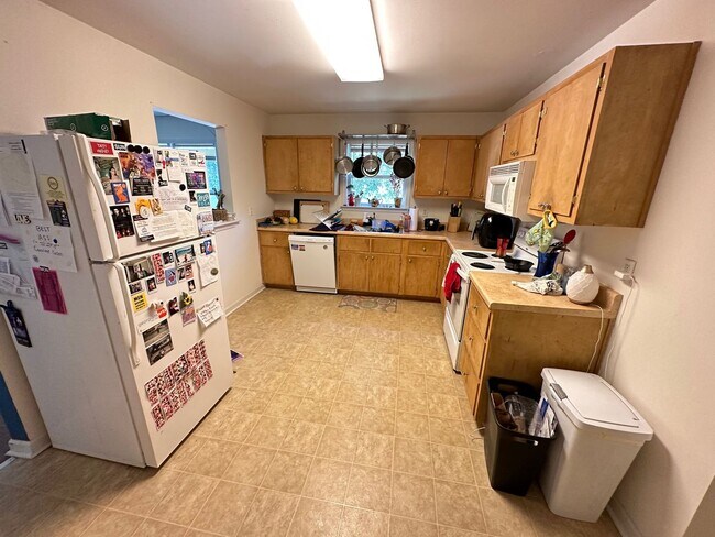 Foto del edificio - Town Cottage Avaiable for August 2026