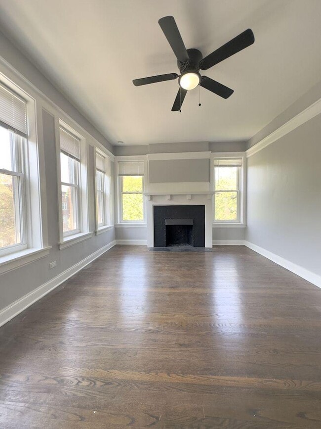 Foto del edificio - 2 bedroom in Chicago IL 60660