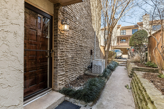 Building Photo - 5626 Preston Oaks Rd