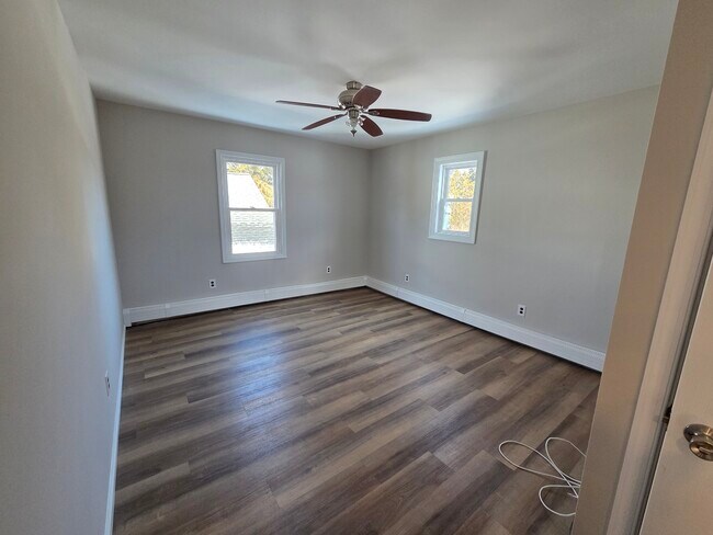 Sala de estar - 2461 Susquehanna Rd