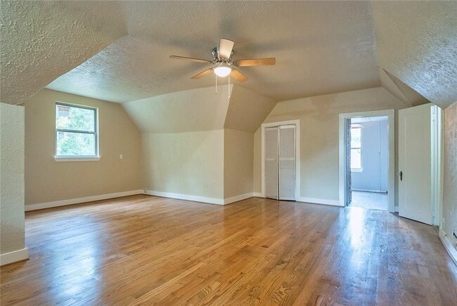 Photo - 2600 Madera St Apartment