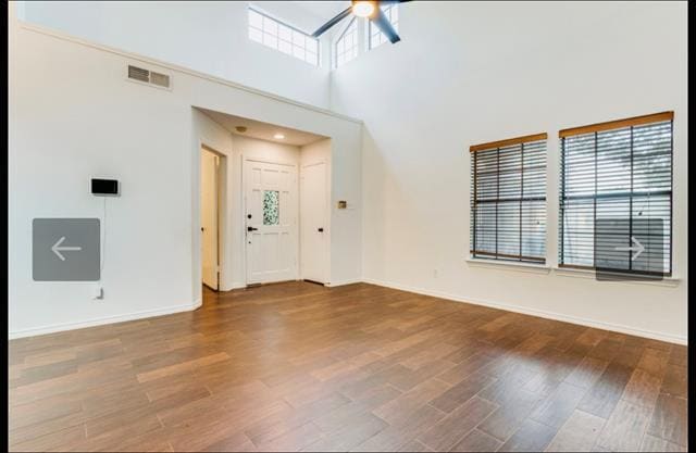 Foto del edificio - 625 Fiesta Cir