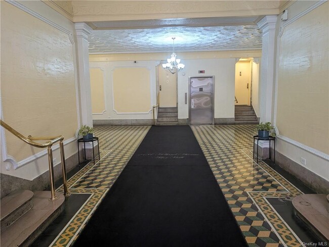 Foto del edificio - 2187 Holland Ave