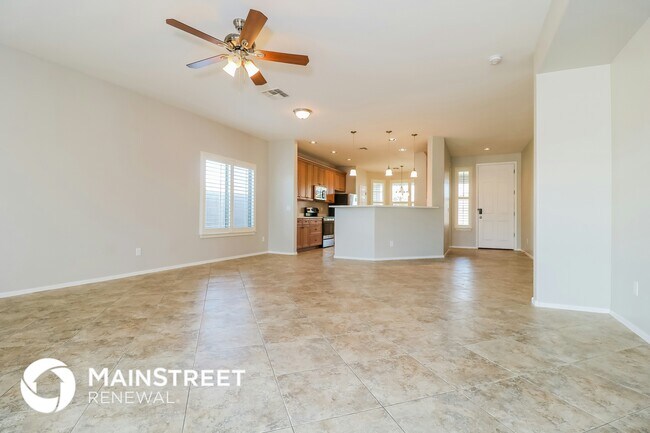 Foto del edificio - 11761 W Daley Ln