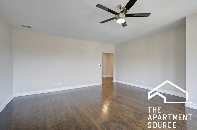 Foto del edificio - 4447 N Rockwell St