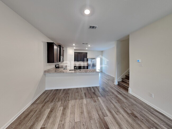 Foto del edificio - 1126 Treeta Trail