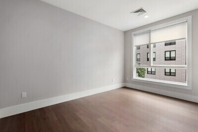 Foto del edificio - 3193 Washington St