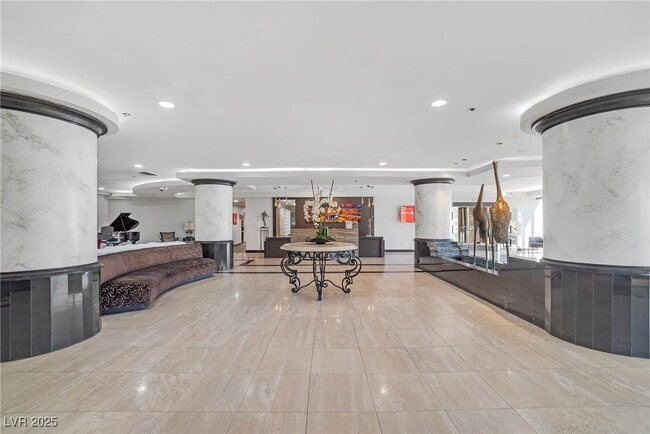 Building Photo - 3111 Bel Air Dr