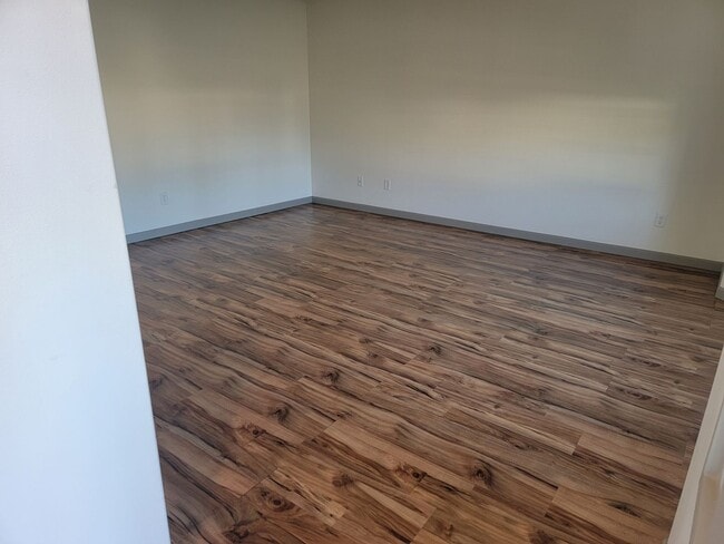 Building Photo - COMING SOON !!! 3 Bed 2 Bath 1500 Sq/Ft home just 10 minutes west of Spokane