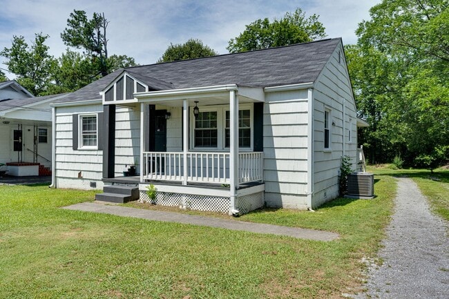 Building Photo - 48 Vero Beach Ave