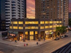 Building Photo - Richmond Square - 685 Richmond St