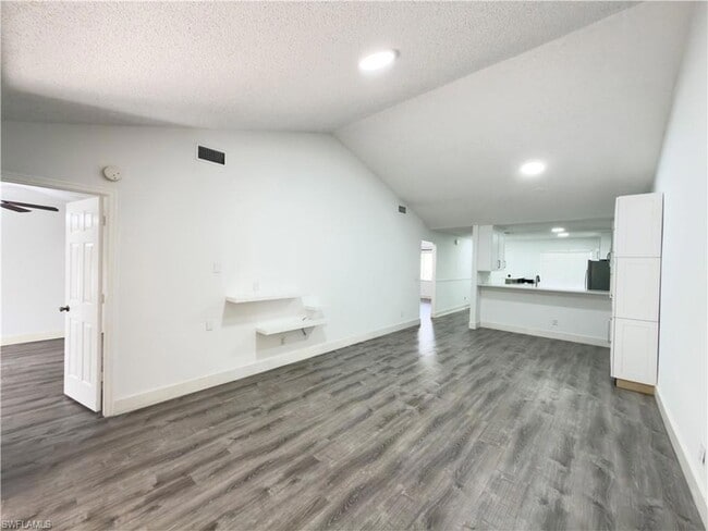 Building Photo - 3451 County Barn Rd