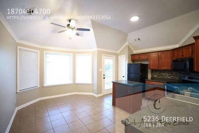 Foto del edificio - 5236 Deerfield-