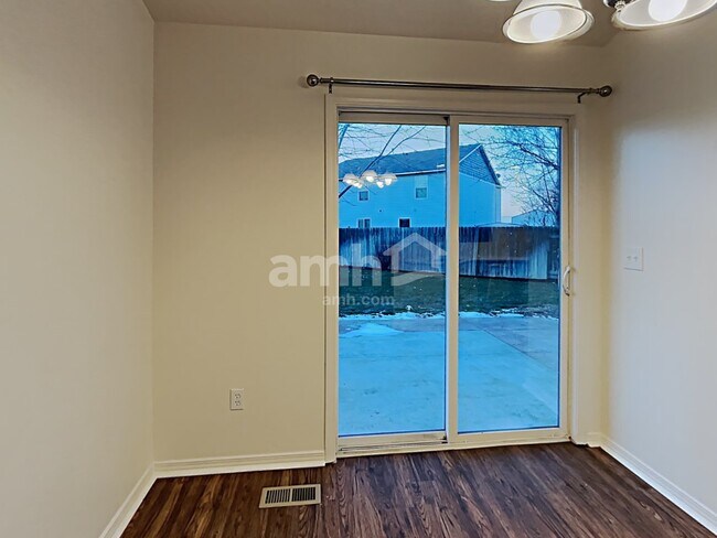 Foto del edificio - 19879 Alleghenny Way