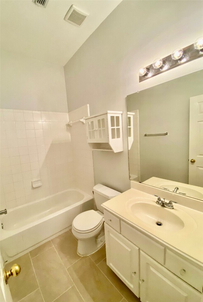 Building Photo - 2710 Grants Lake Blvd