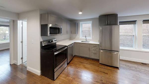 Foto del edificio - 4217 Blaine Ave