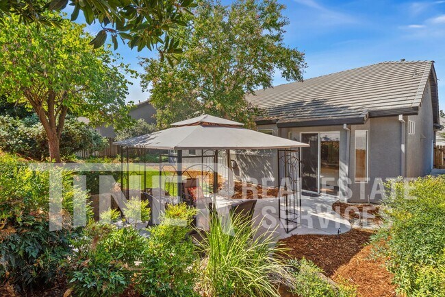 Foto del edificio - 5730 Chaffey Ln