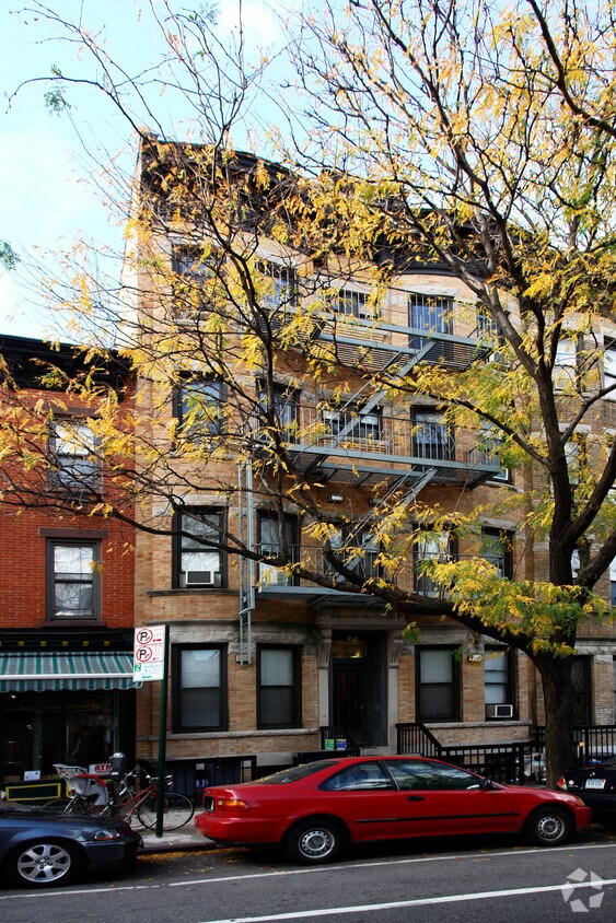 Building Photo - 448 Bergen St