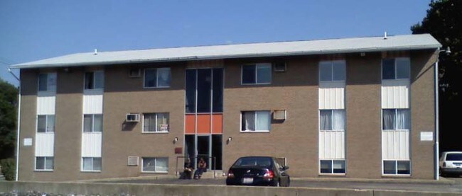 Building Photo - CityView Apartments