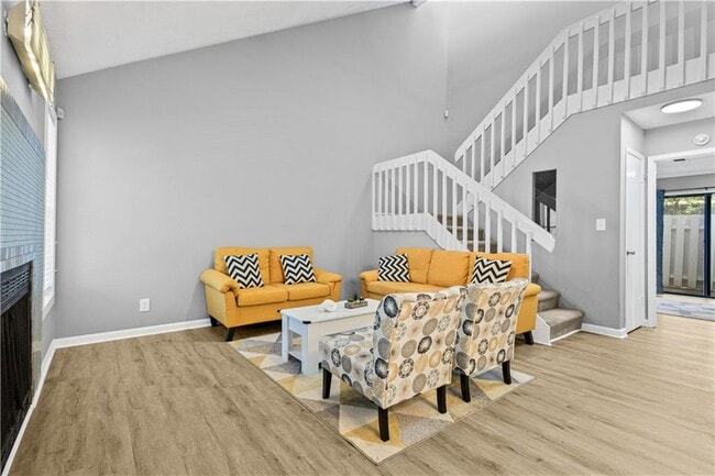 Foto del edificio - 1707 Cotton Patch Ln