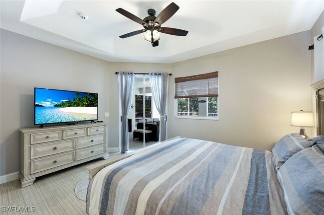 Building Photo - 697 Crossfield Cir