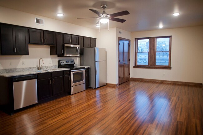 Foto del edificio - Beverly Lofts 205