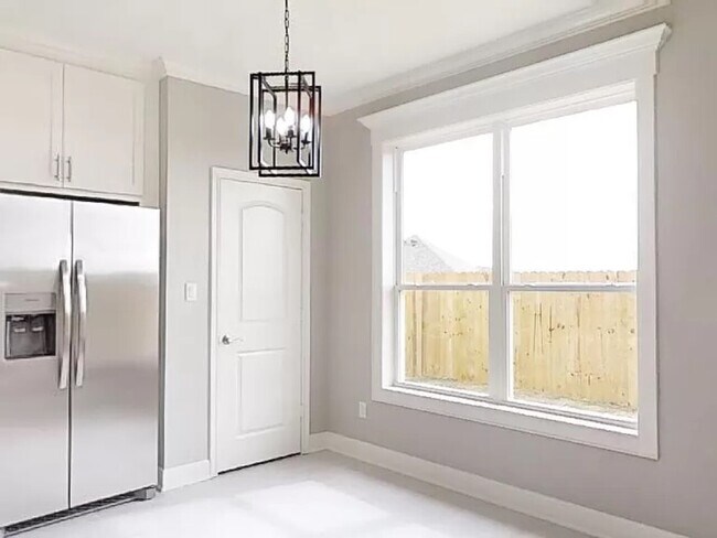 Foto del edificio - 629 3rd street Bullard duplex