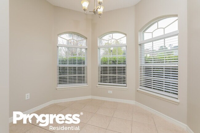 Foto del edificio - 4876 Waterside Pointe Cir
