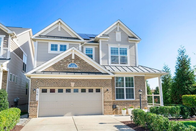 Building Photo - Beautiful 5 BR/4.5 BA Single-Family Home i...
