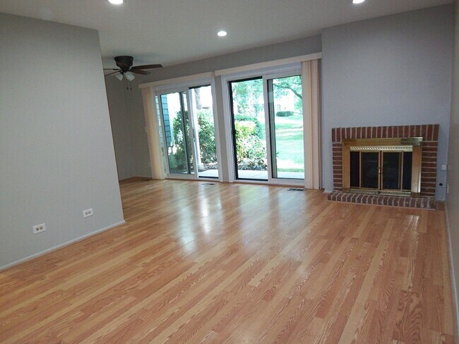 Foto del edificio - 1546 Williamsburg Dr