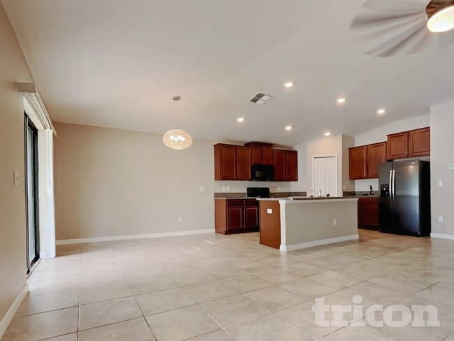 Foto del edificio - 10034 Carloway Hills Dr