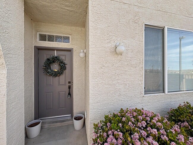 Foto del edificio - 6501 San Antonio Dr NE