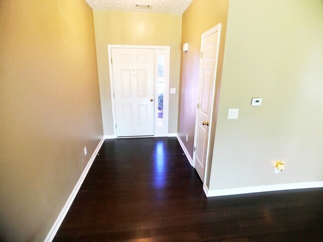 Foto del edificio - Ranch Home - Open Floor Plan