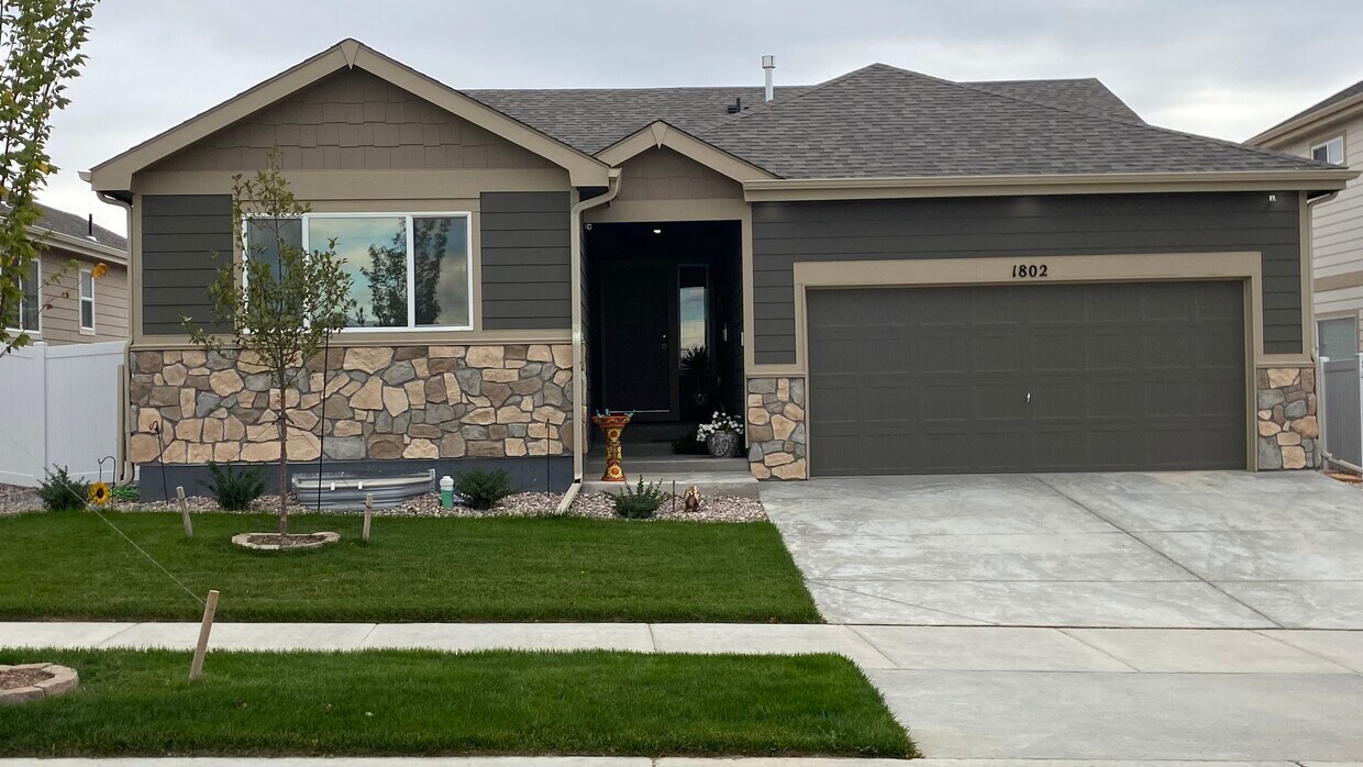 1802 102nd Avenue Ct, Greeley, CO 80634 House Rental in Greeley, CO