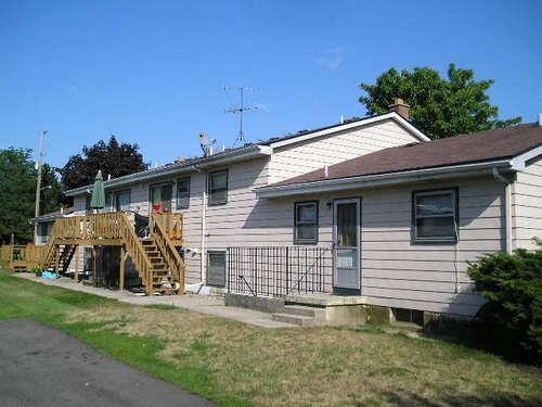 Building Photo - Back view - 4215-4241 Oak Park Dr SE
