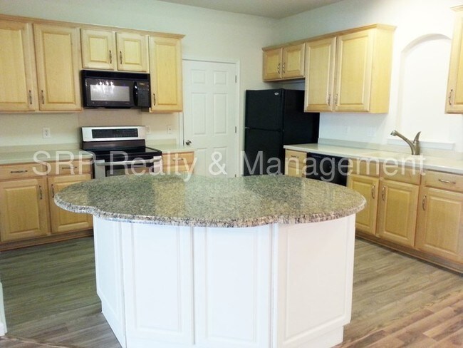 Building Photo - 3210 Margellina Dr