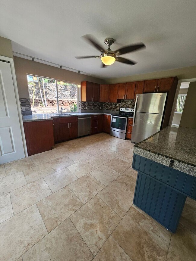Foto del edificio - 1 bedroom in the heart of Lahaina