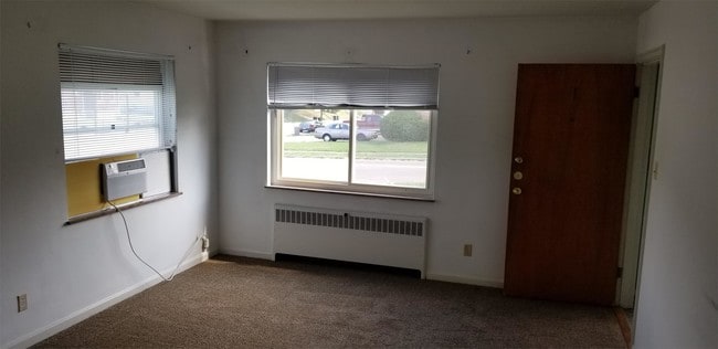 Building Photo - 3619 Robb Ave