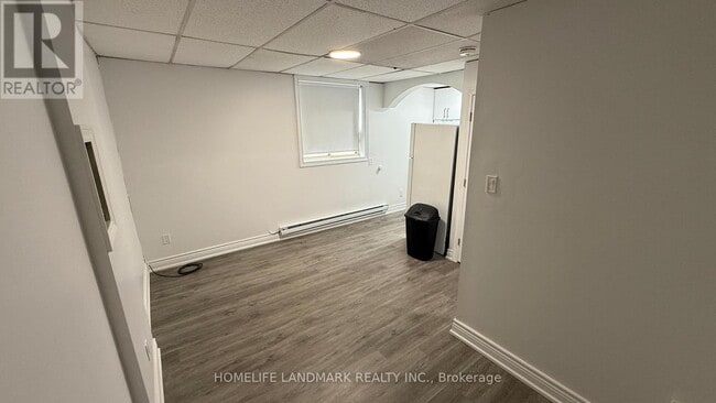 Building Photo - 676 Mt Pleasant Rd