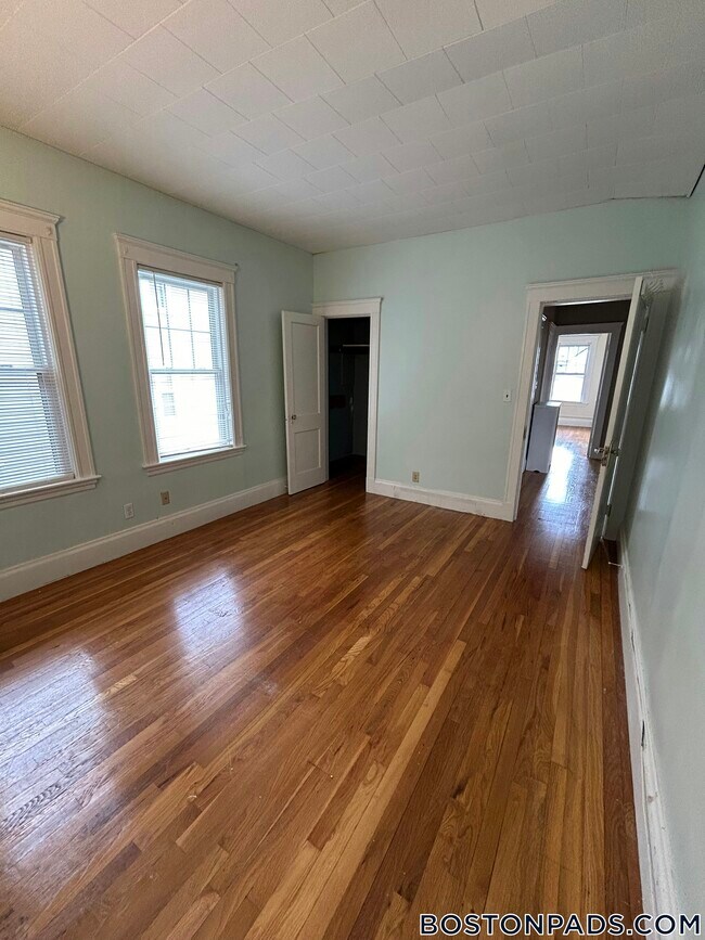 Foto del edificio - 30 Lawrence St