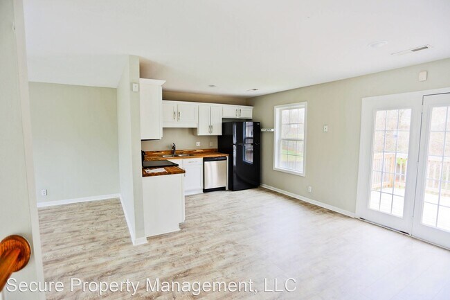 Building Photo - 4 br, 2.5 bath House - 3137 Little Grove Ln