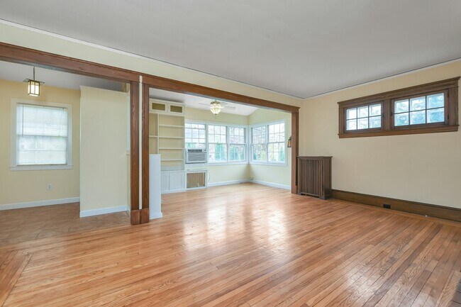 Foto del edificio - 195 Hillside Ave