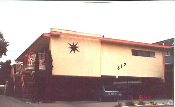 Primary Photo - Mound Apartments